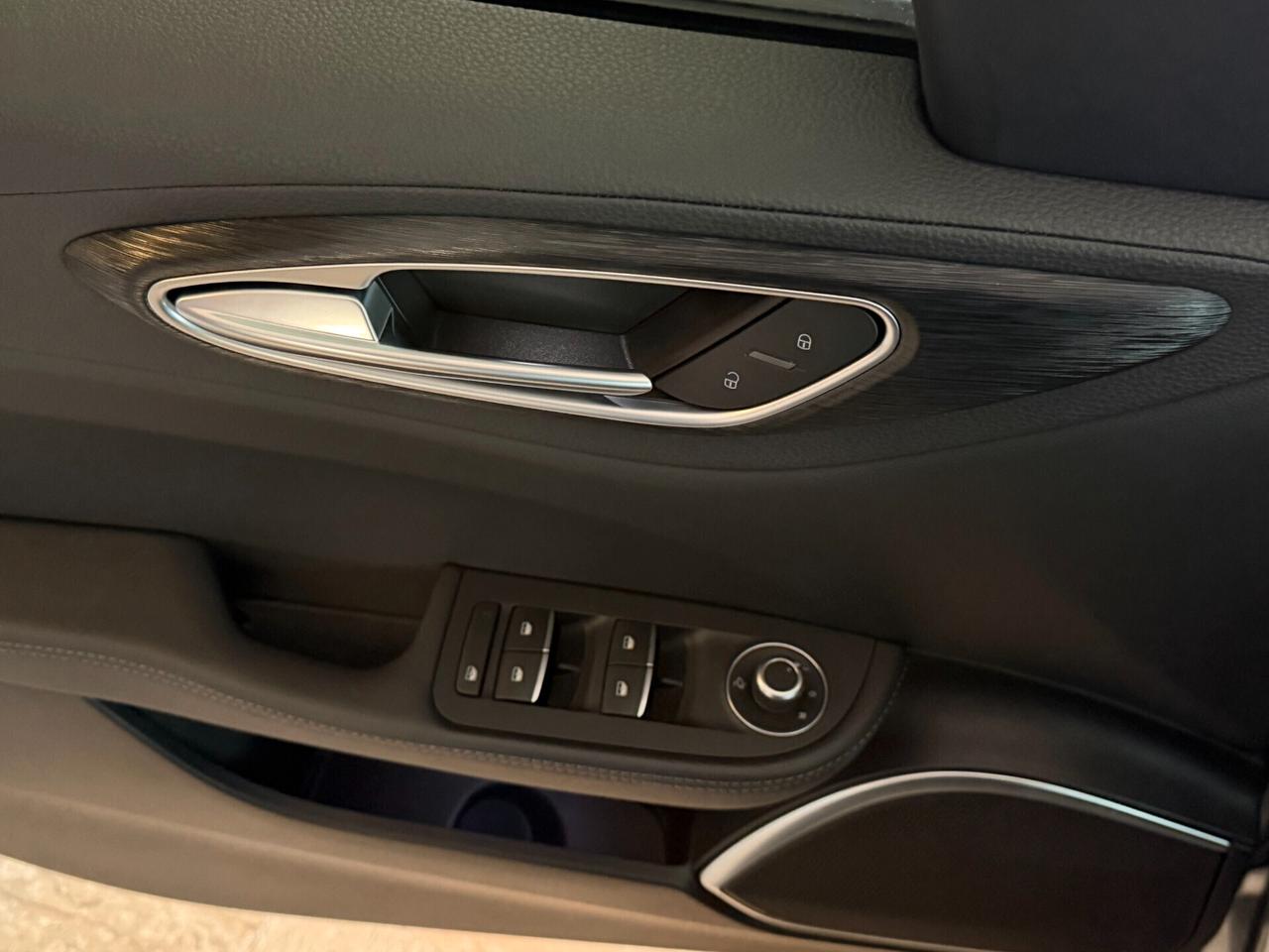 Alfa Romeo Giulia 2.2 TURBODIESEL 160 cv. AT8 SUPER BUSINESS