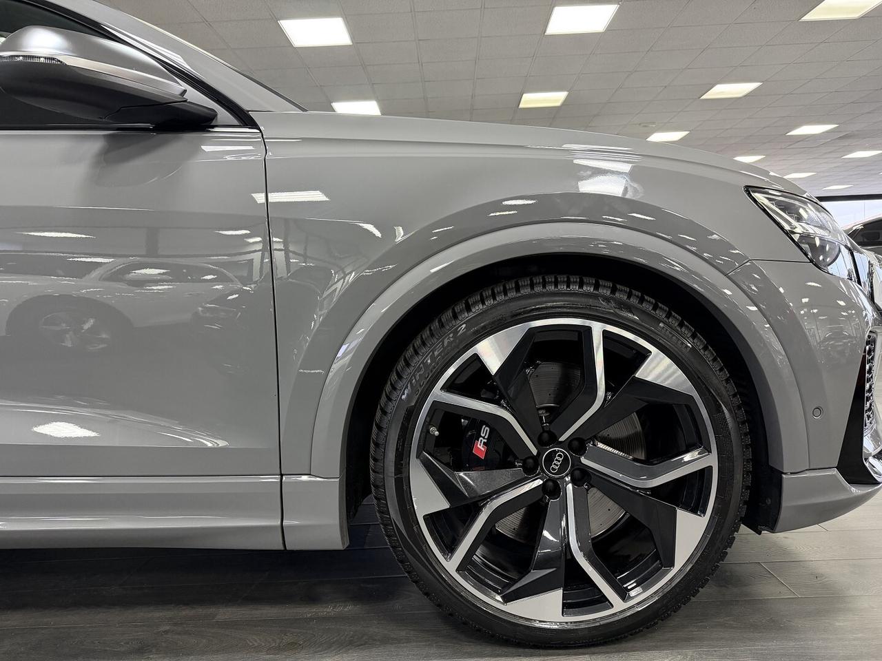 Audi RS Q8 4.0 mhev quattro tiptronic