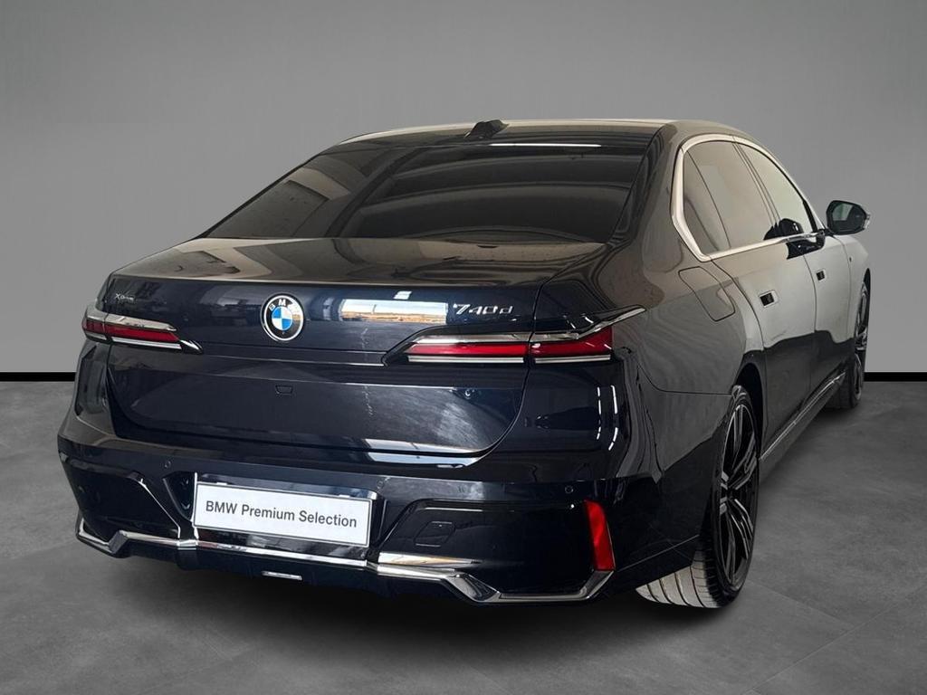 BMW Serie 7 740 d Mild Hybrid M Sport Pro xDrive Steptronic