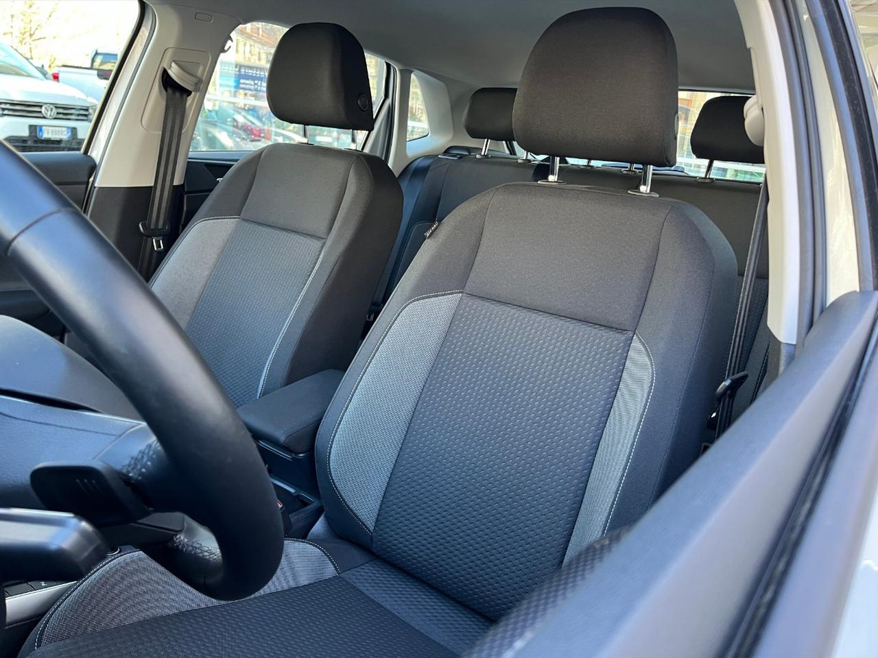 Volkswagen Polo 1.0 tsi life 95cv dsg