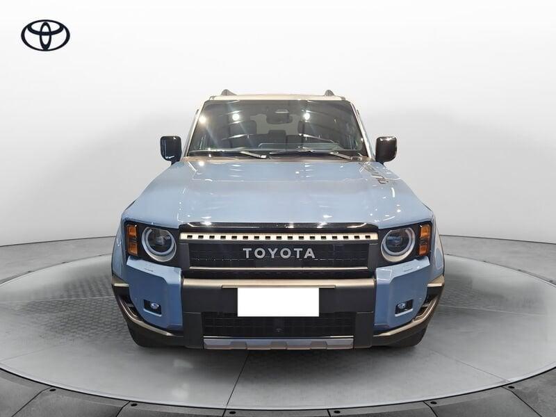 Toyota Land Cruiser 2.8 D First Edition A/T