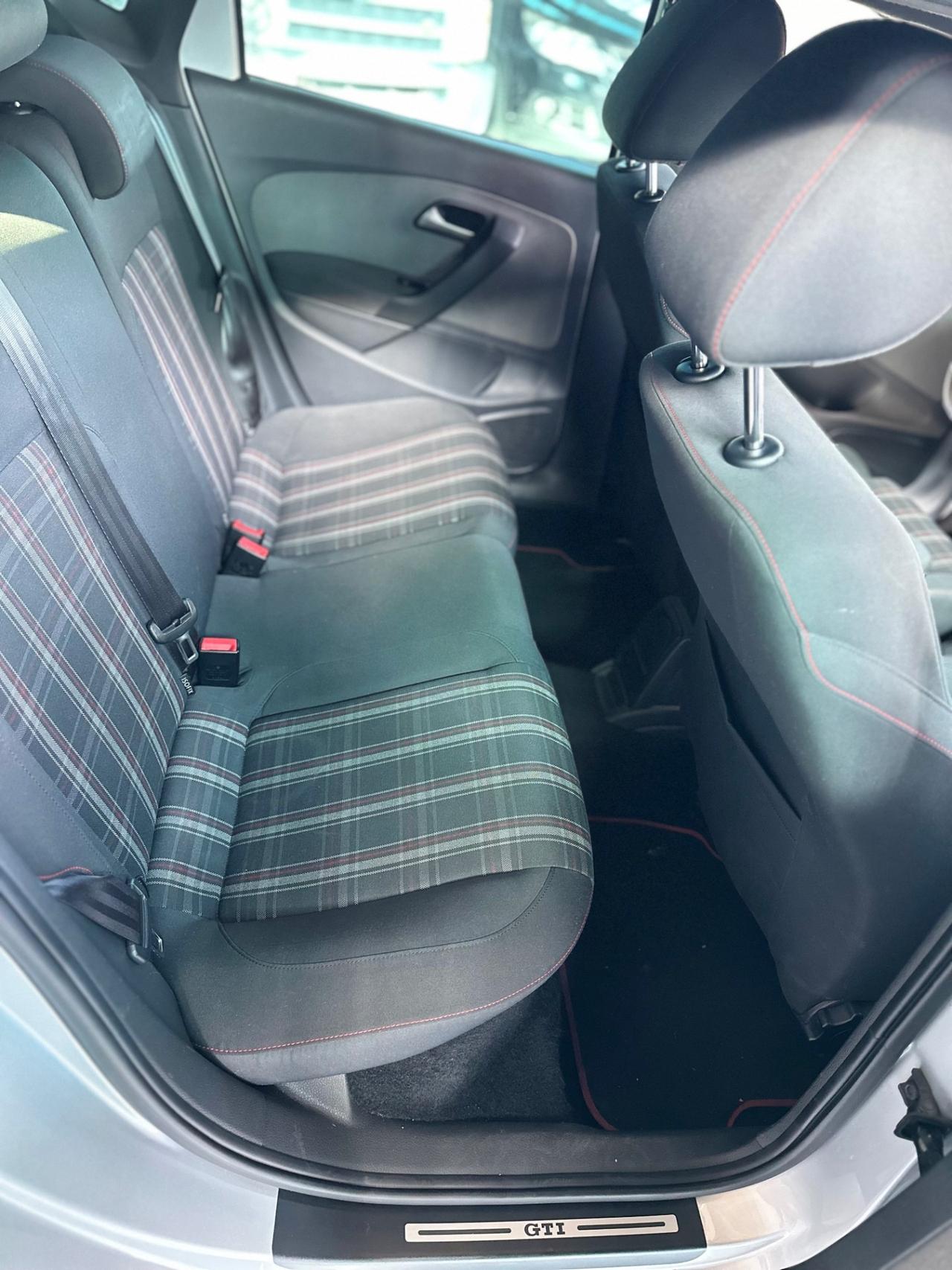 Volkswagen Polo 1.4 TSI DSG 5 porte GTI