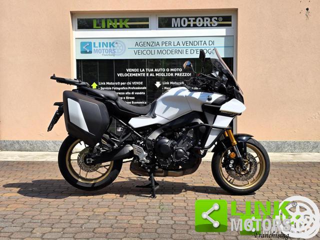 YAMAHA Tracer 9 GT Tris Quick-Shifter Tris di borse originali.