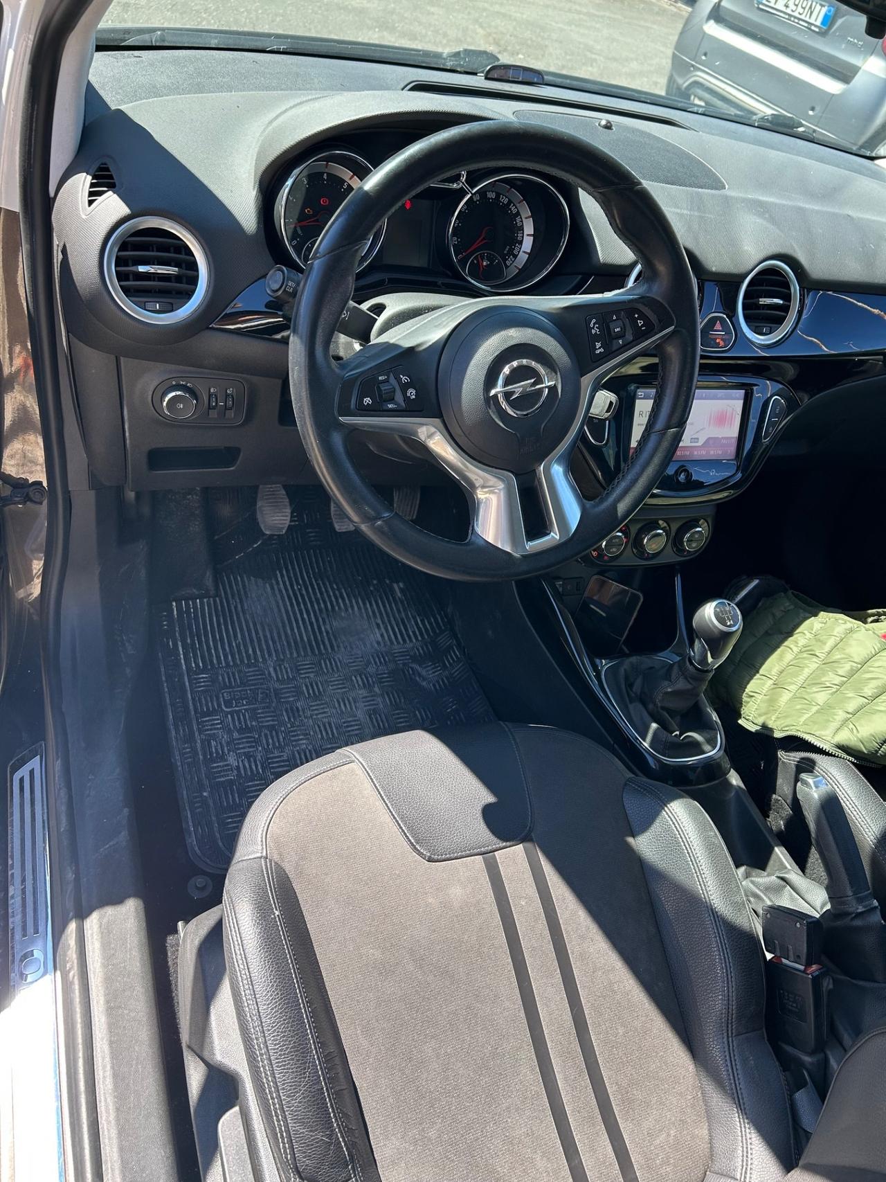Opel Adam 1.4 87 CV GPL Tech Glam Neopatentati