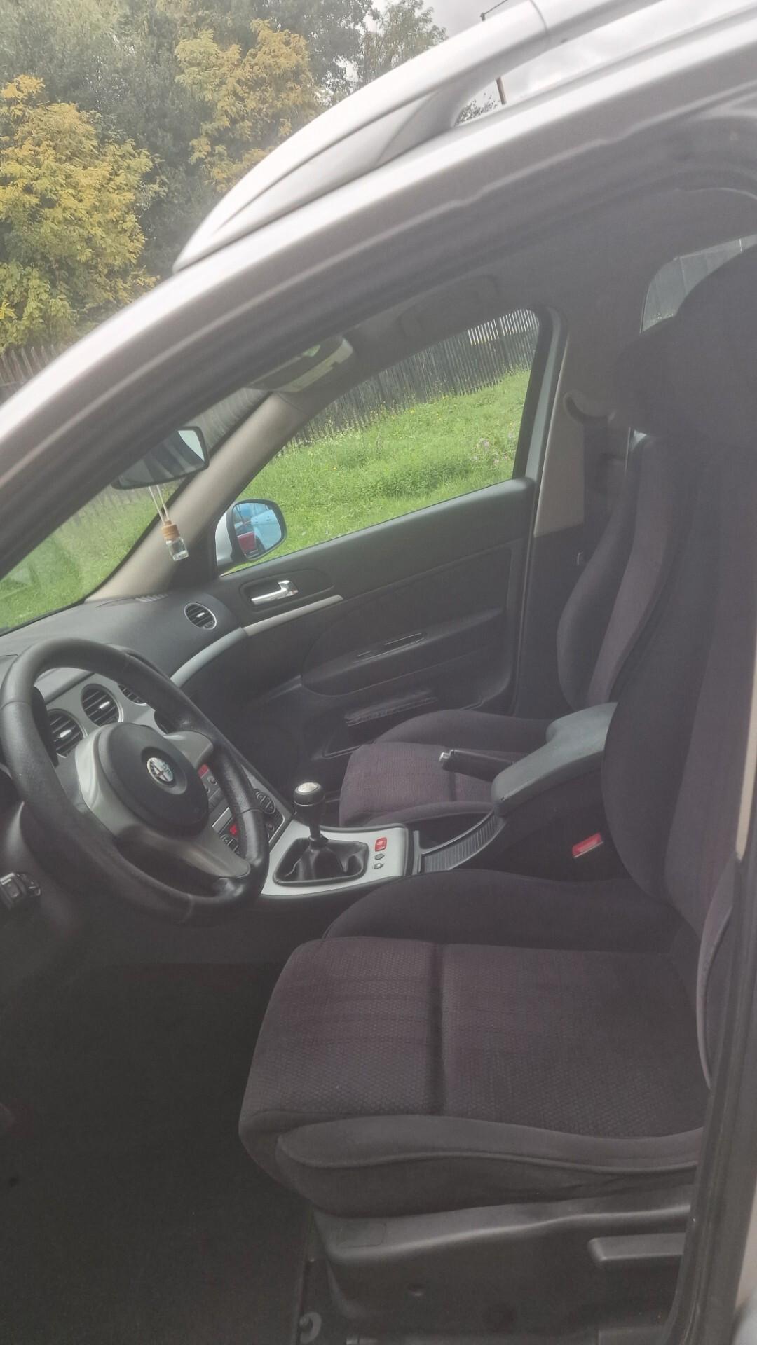 Alfa Romeo 159 1.9 JTDm Sportwagon Distinctive