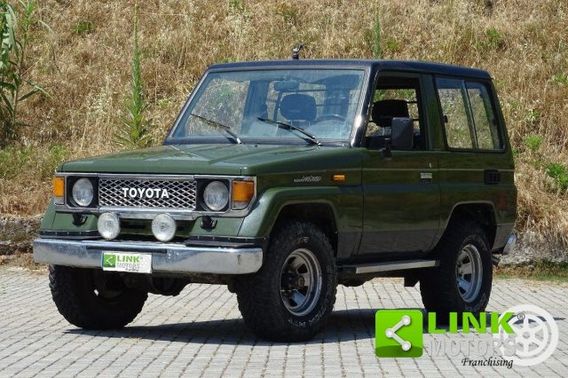 TOYOTA Land Cruiser Land-Cruiser