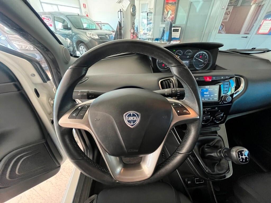 Lancia Ypsilon 1.2 69 Cv 5p Benzina