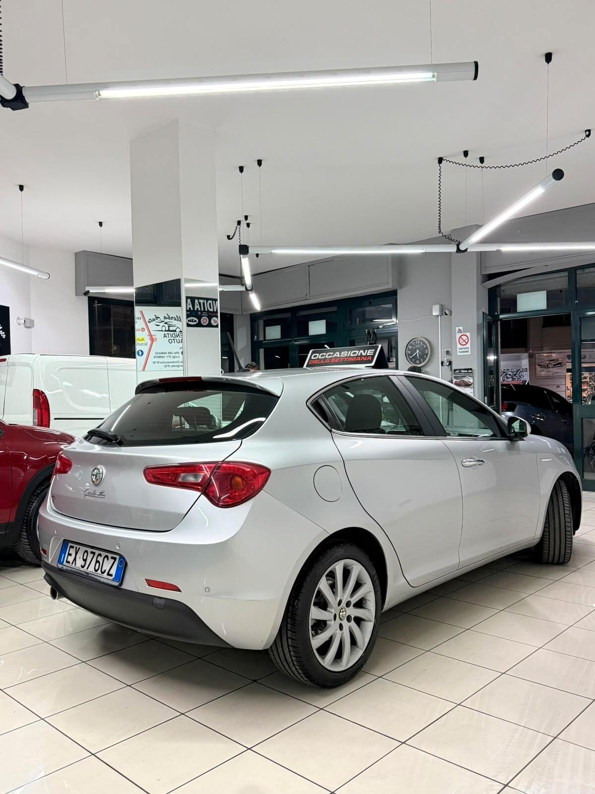 Alfa Romeo Giulietta 1.6 JTDm-2 105 CV Exclusive