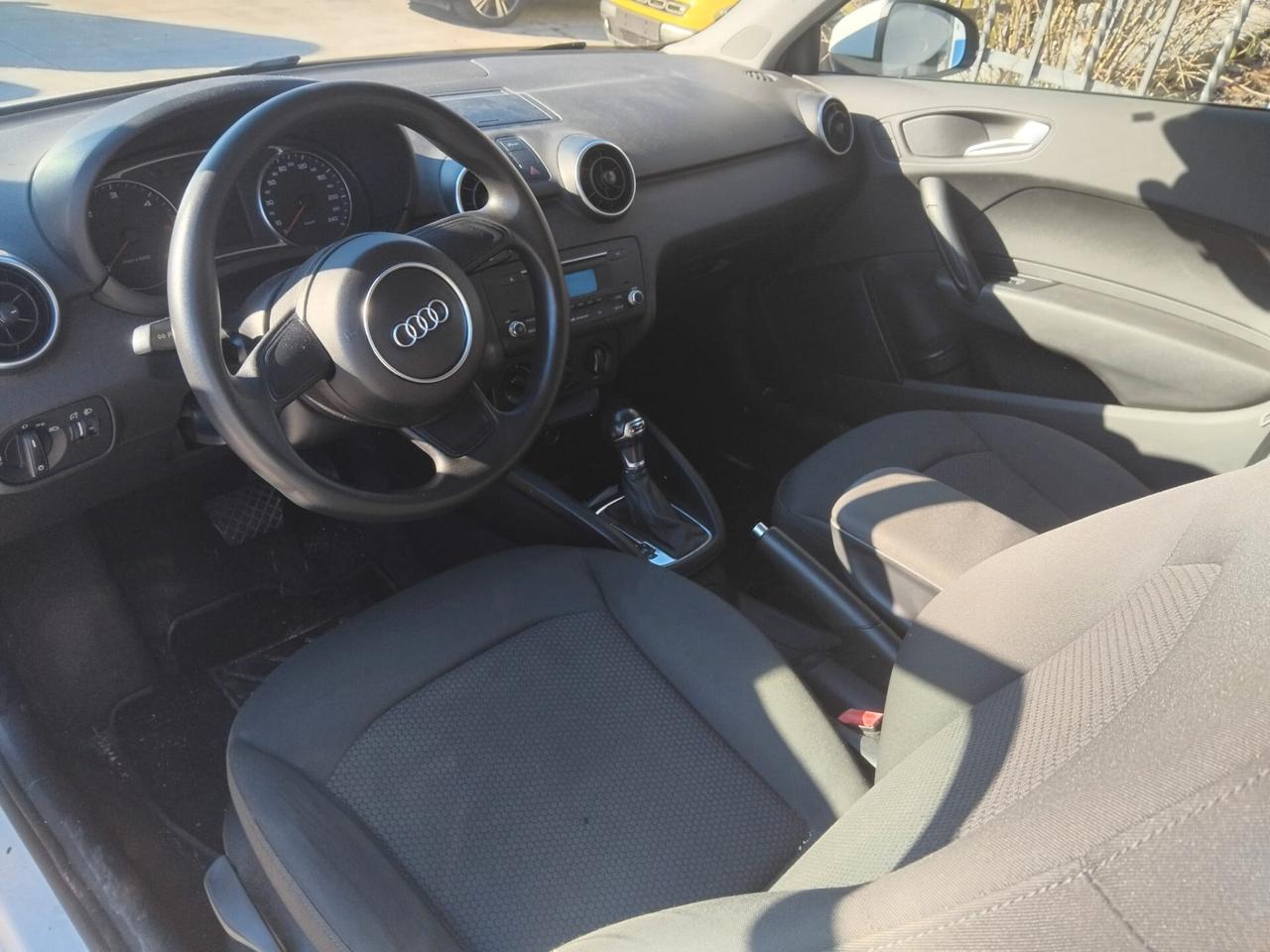 Audi A1 1.4 TDI ultra 90CV