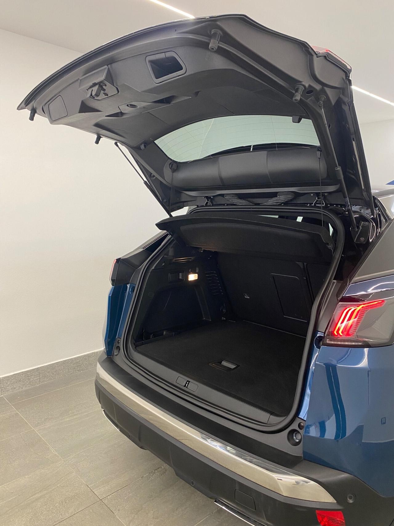 Peugeot 3008 BlueHDi 130 S&S EAT8 Allure Pack