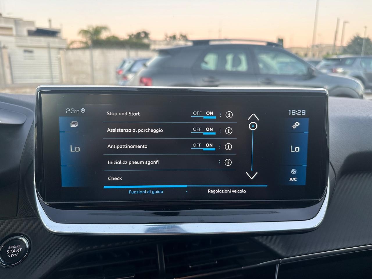 Peugeot 208 PureTech 100 Stop&Start 5 porte Allure