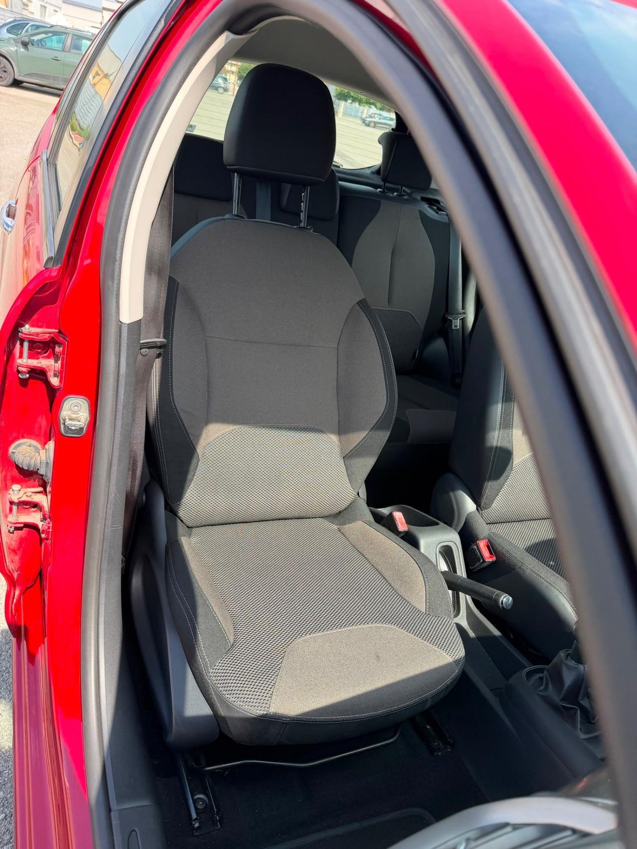 Citroen C3 1.2 VTi 82 Exclusive 124000 KM