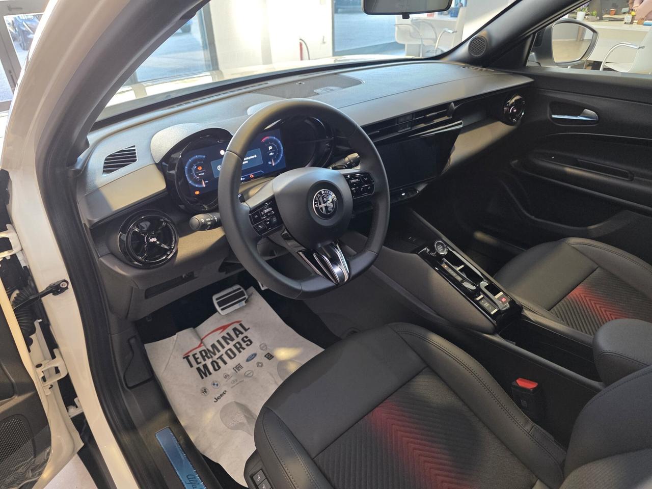 Alfa Romeo Junior 1.2 136 CV Hybrid eDCT6 Speciale