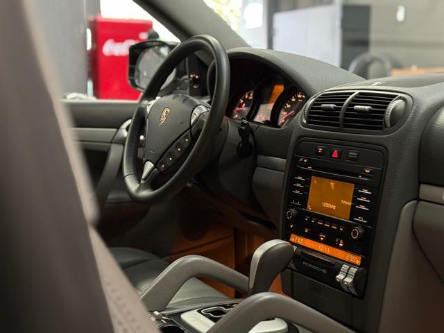 PORSCHE Cayenne 3.6