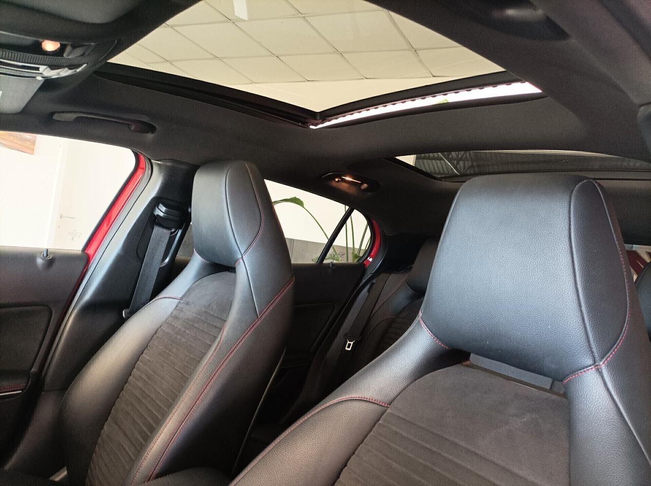 Mercedes GLA 180 AMG PREMIUM NEOPATENTATI