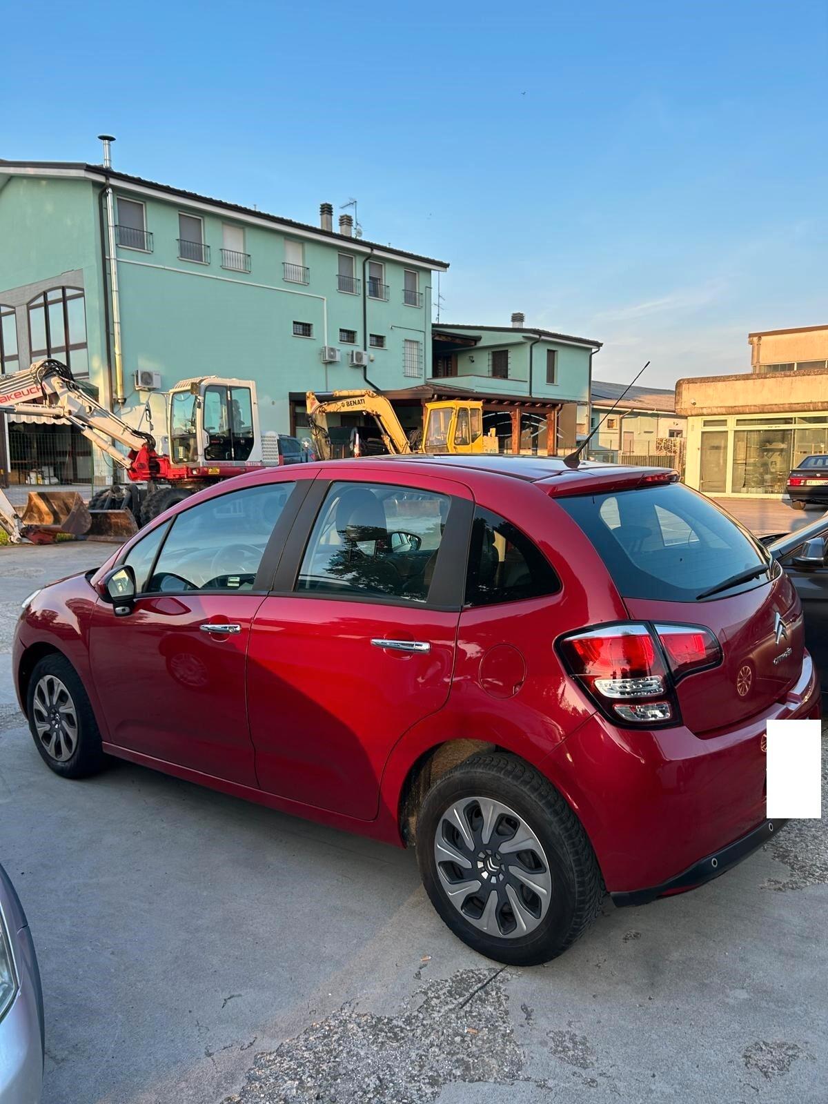 Citroen C3 1.0 VTi 68 Attraction OK neo patentati