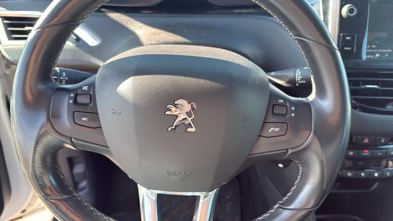 Peugeot 208 PureTech 82 5 porte Allure