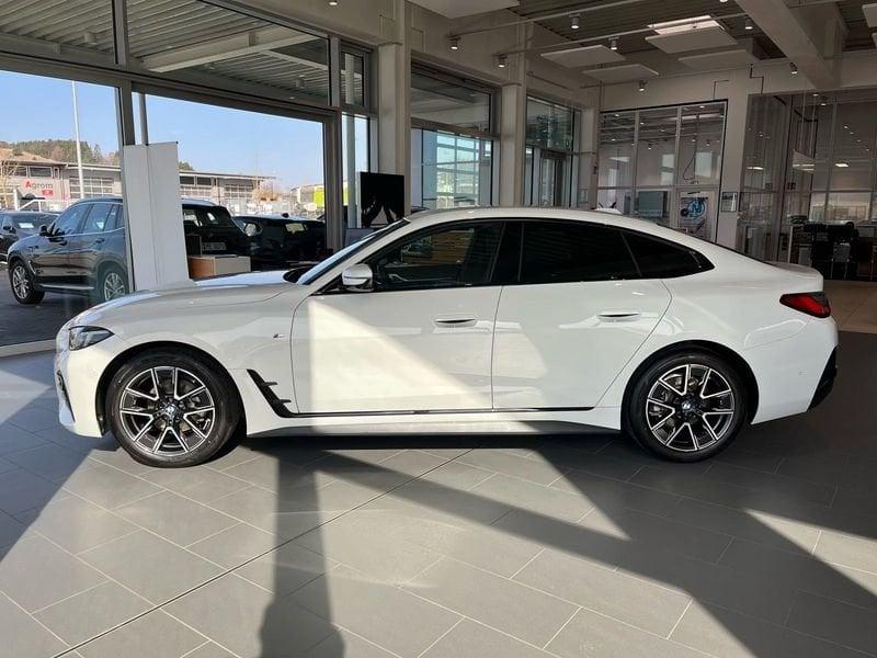 BMW Serie 4 420i M SPORT AUTO Camera 360° Gancio Head Up