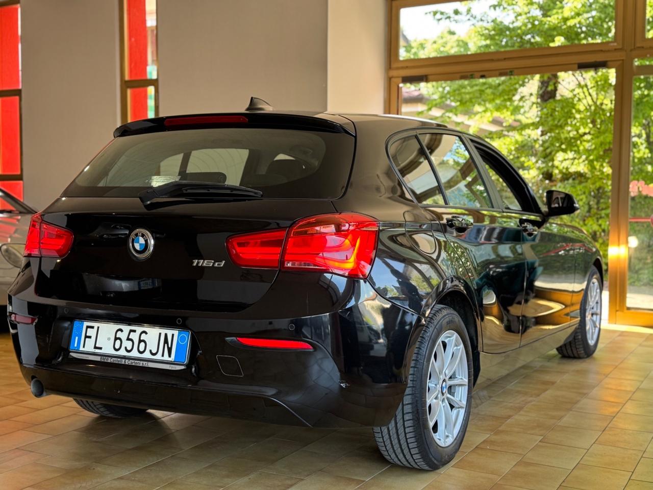 Bmw 116 116d 5p. Business