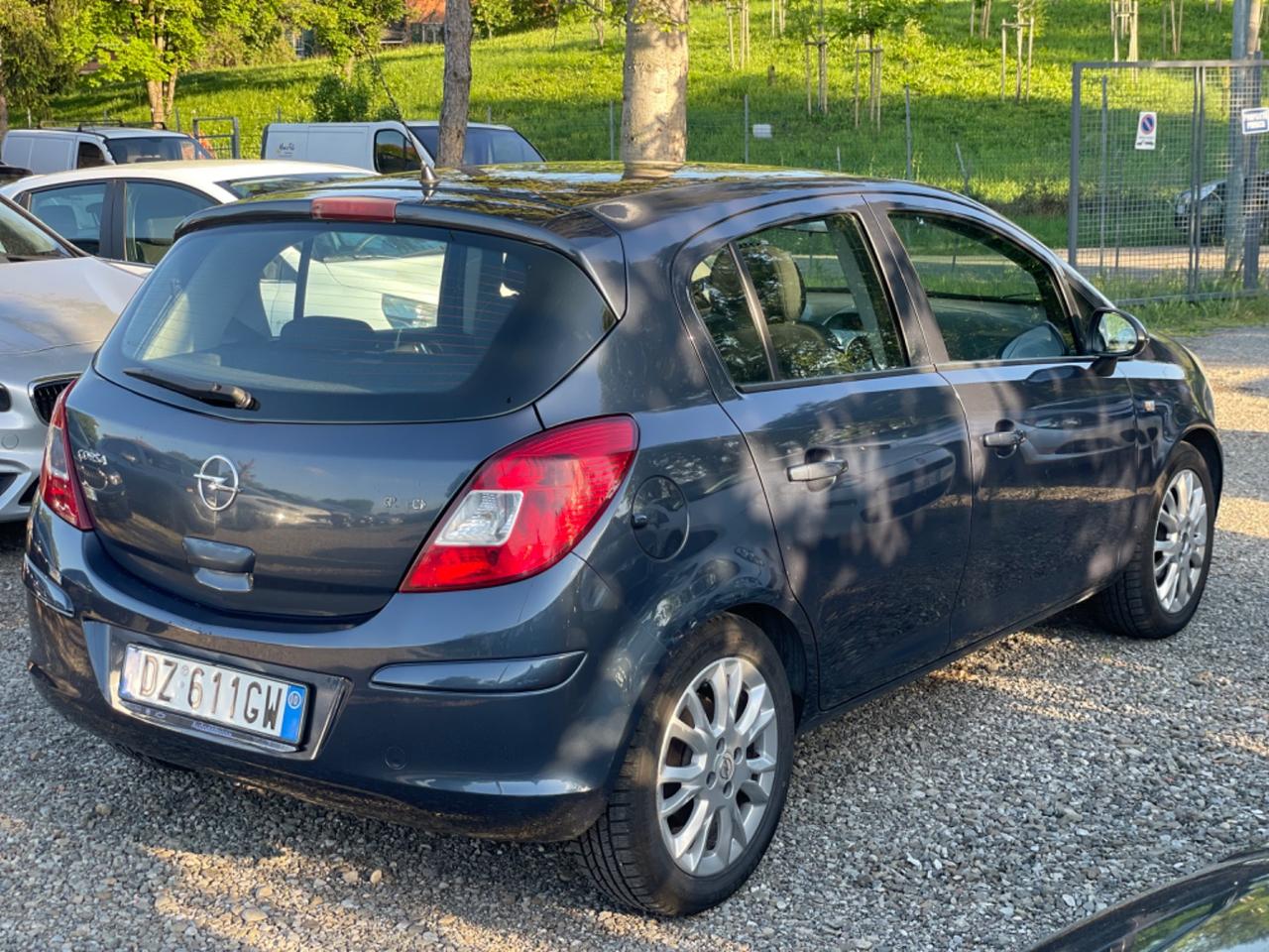 Opel Corsa 1.2 80CV 5 porte GPL-TECH Club