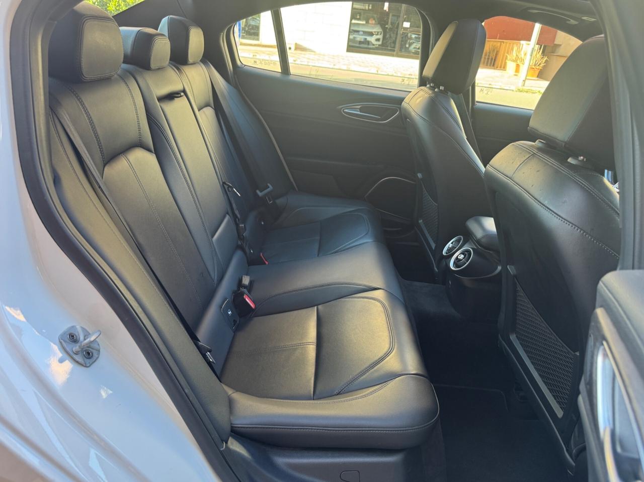Alfa Romeo Giulia 2.2d 190 CV AT8 TI