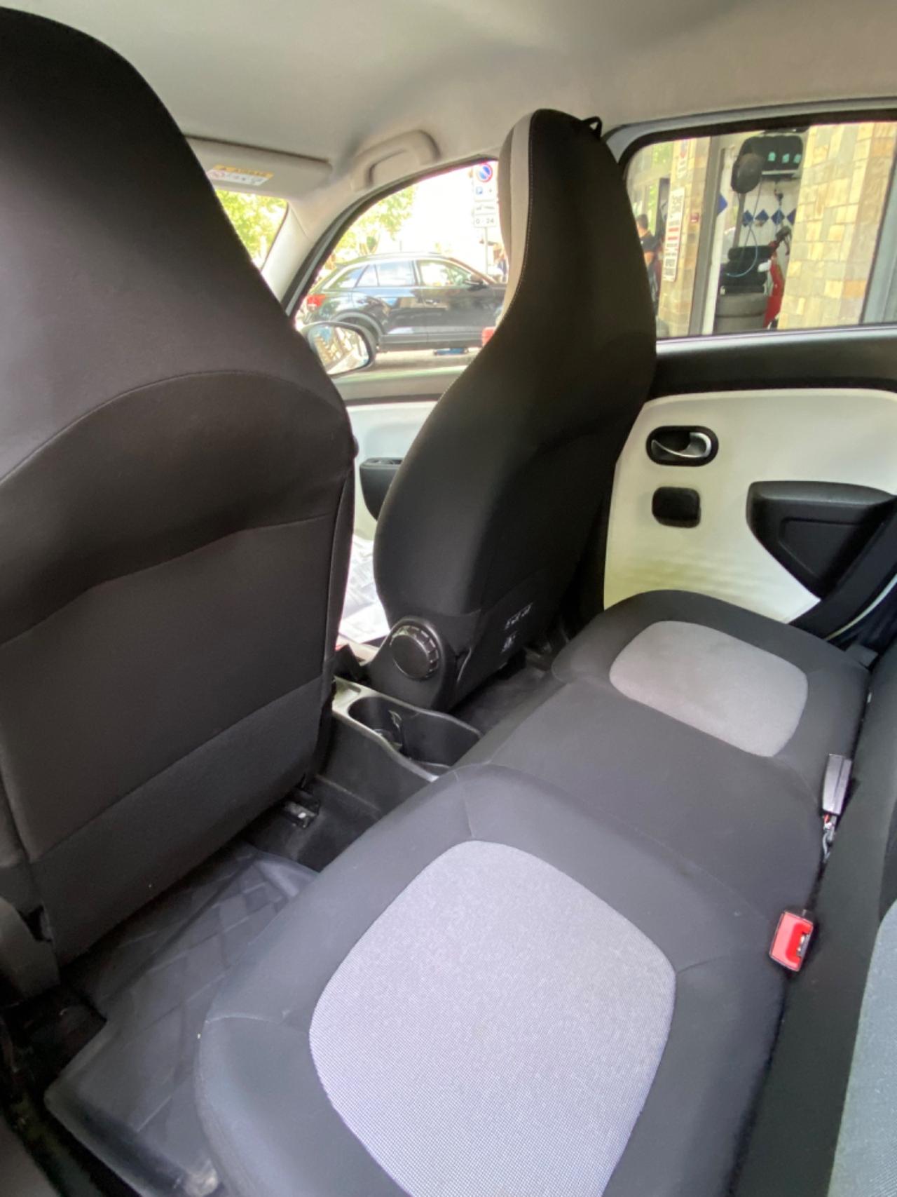 Renault Twingo 73cv LIMITED NEW MODEL NEOPATENTATI