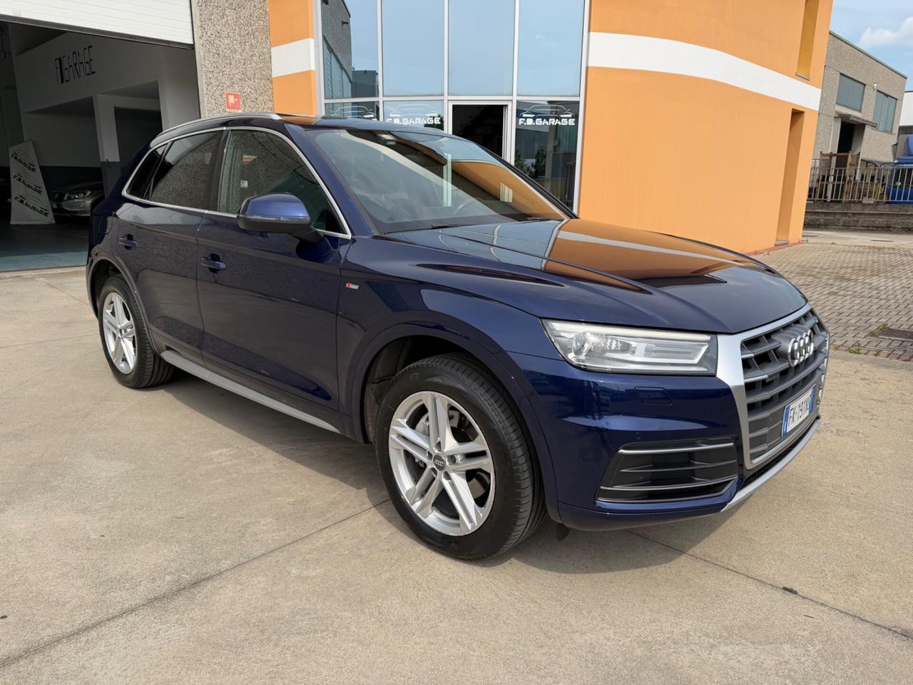 Audi Q5 40 TDI quattro S tronic line plus