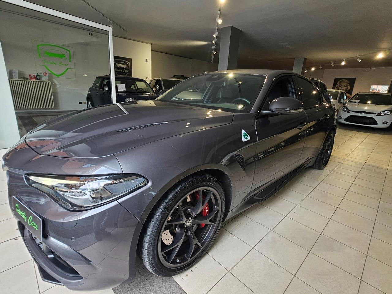 Alfa Romeo Giulia 2.9 V6 Bi-Turbo AT8 Quadrifoglio