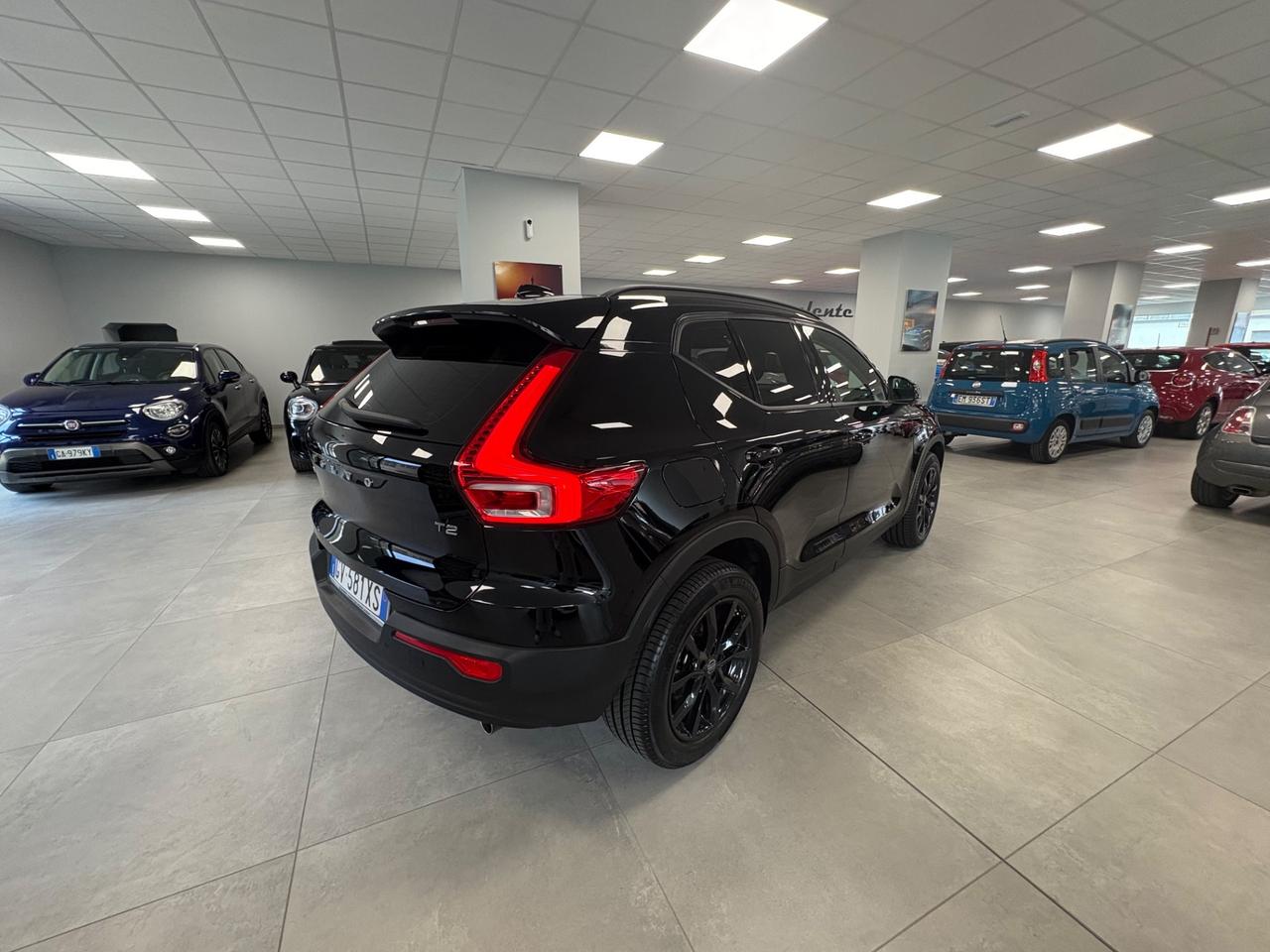 Volvo XC40 T2 1.5 benzina 130cv 2021 km 34000