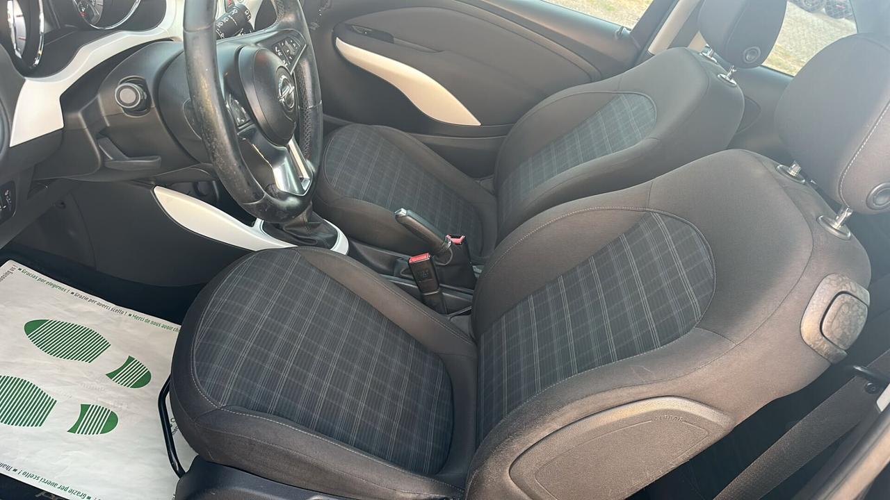 Opel Adam 1.4 87 CV GPL Tech Slam