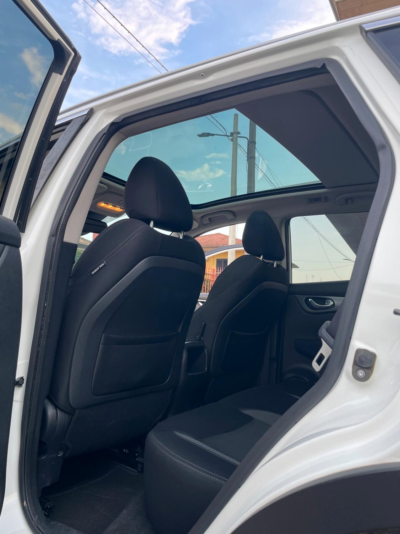 NISSAN Qashqai 1.5 dCi 110CV N-CONNECTA