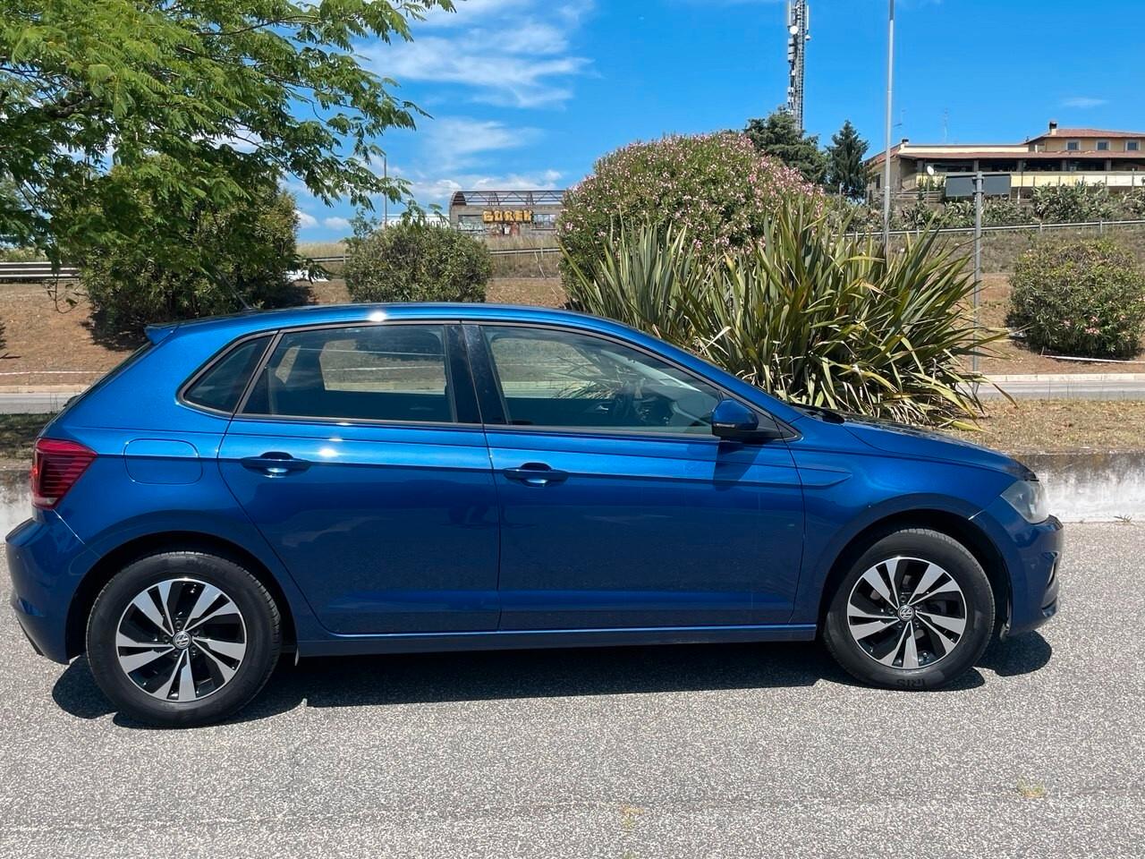 Polo VI 5p 1.0 evo Comfortline 80cv adatta a Neopatentati