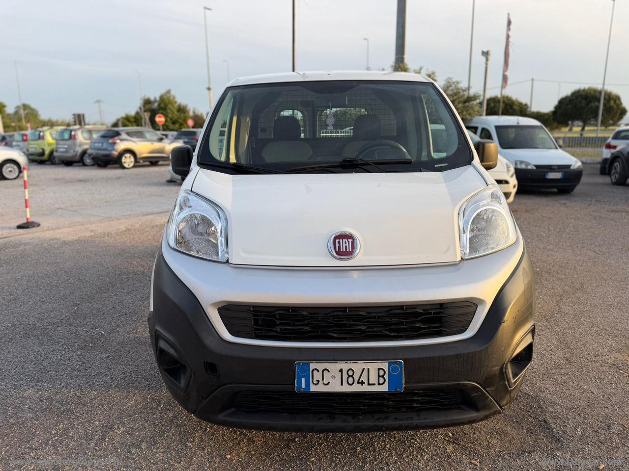 Fiorino 1.3 MJT 95CV Cargo SX SEMIVETRATO