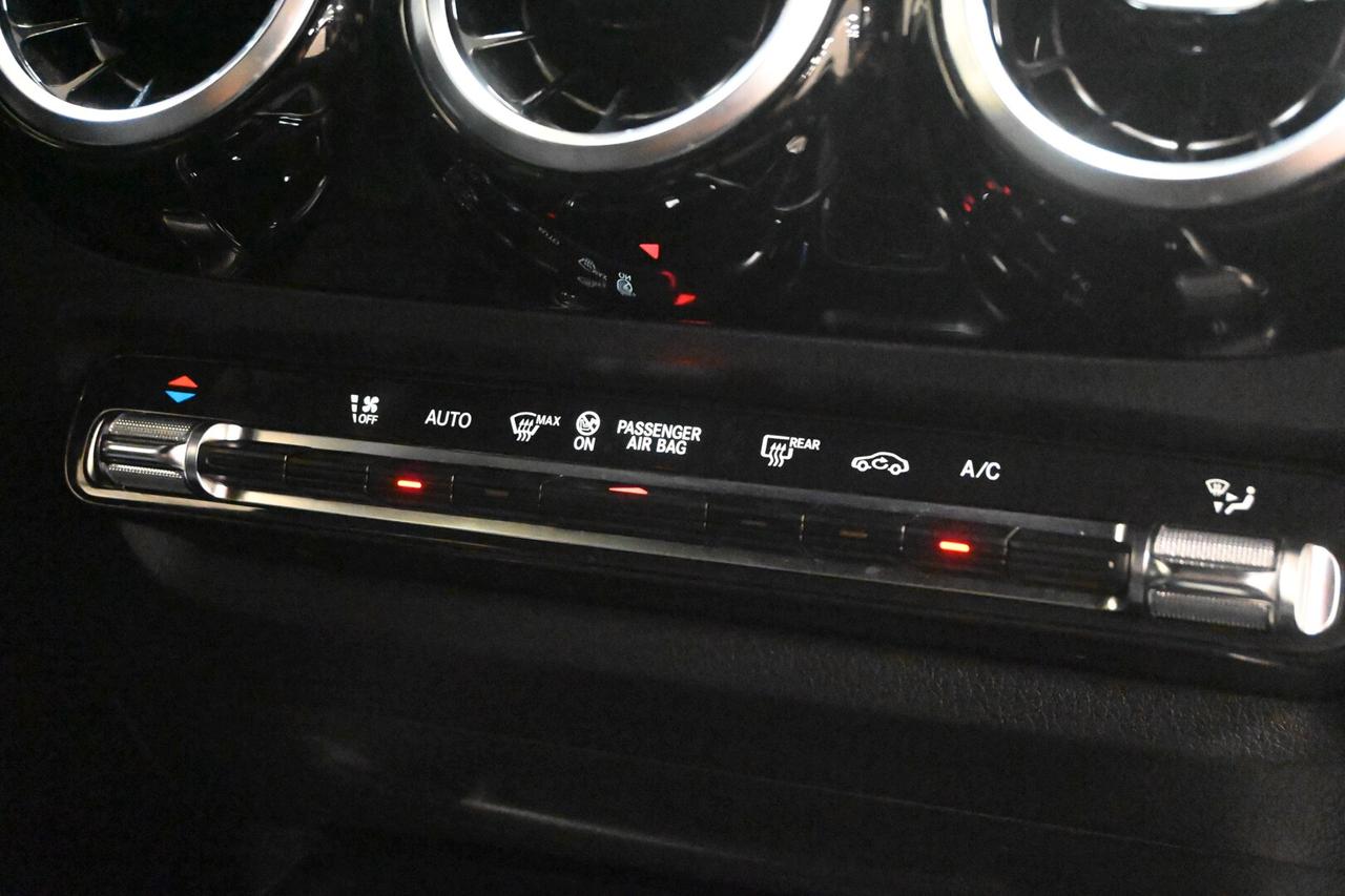 MERCEDES Classe B (W247) B 180 Automatic Sport