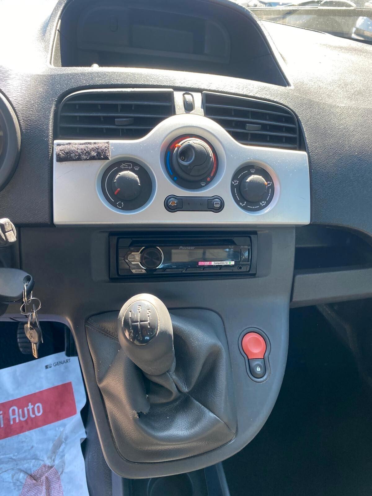Renault Kangoo 1.5 dCi 75CV F.AP. 4p. Express
