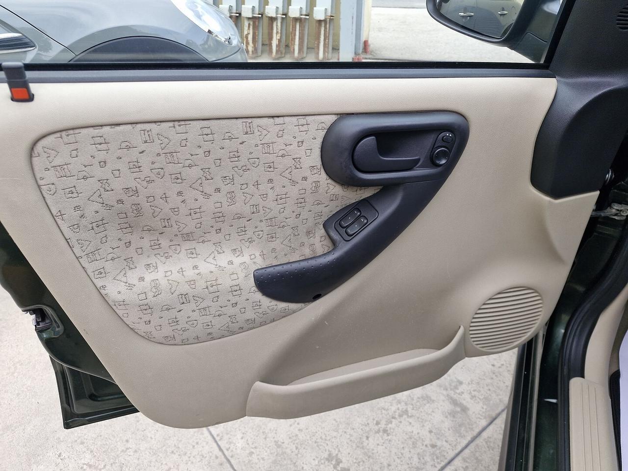 OPEL CORSA 1.2 BENZINA ANNO 2001 145000KM