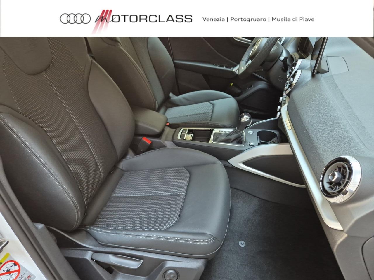 Audi Q2 40 2.0 tfsi identity black quattro s tronic