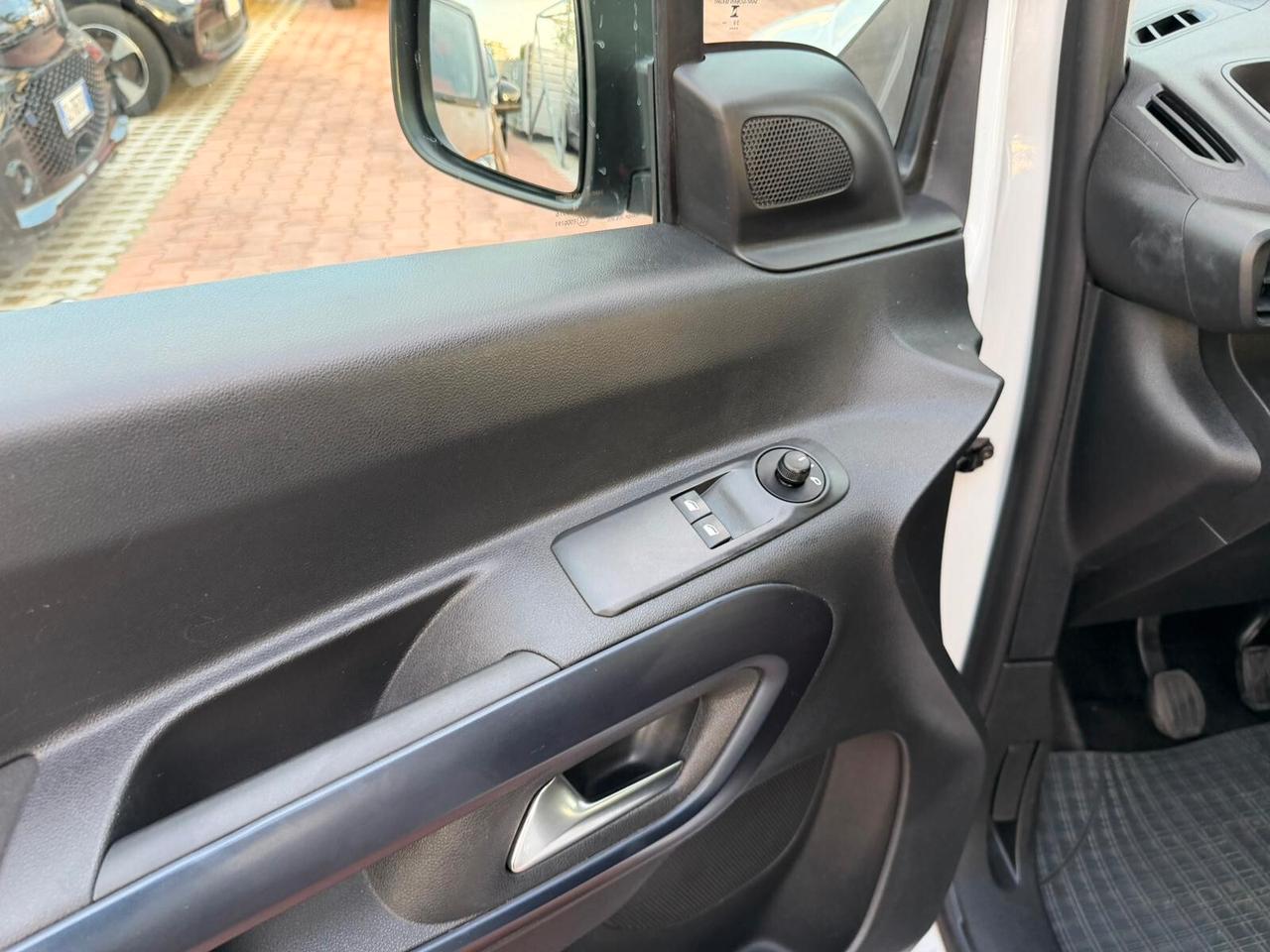Fiat Doblo Doblò 1.5 BlueHdi 100CV Combi N1