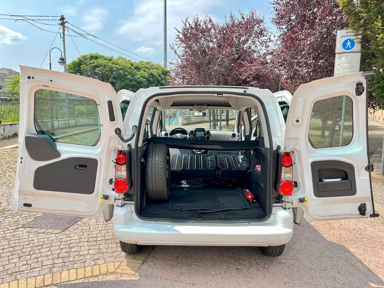 Peugeot Partner Tepee 1.6 BlueHDi 100cv E6 4X4 Endurance Iva Incl.