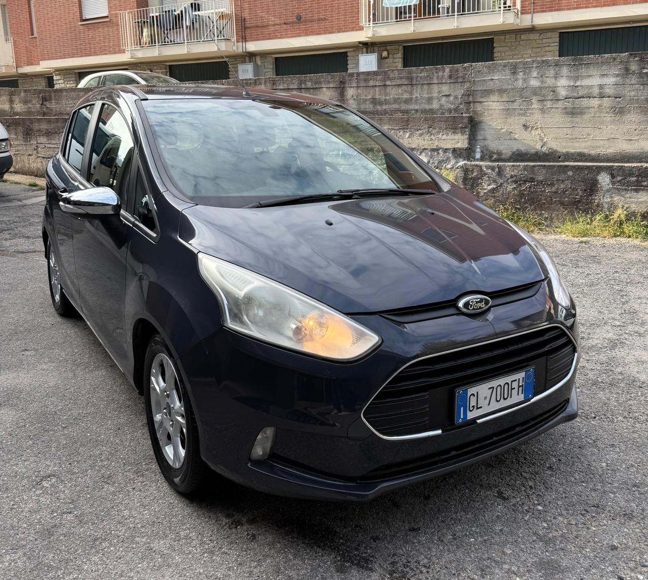 Ford B-Max 1.4 90 CV GPL Business Titanium