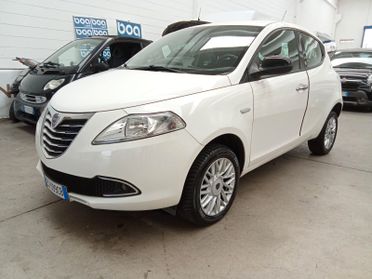 Lancia Ypsilon 0.9 TwinAir 85 CV 5 porte Metano Ecochic Gold