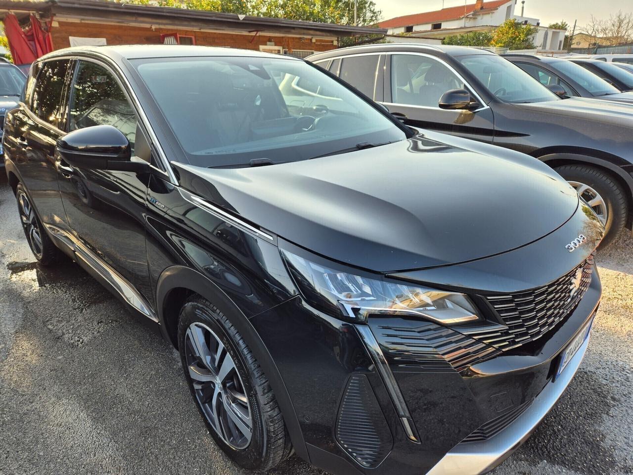 Peugeot 3008 Hybrid 180 e-EAT8 Allure
