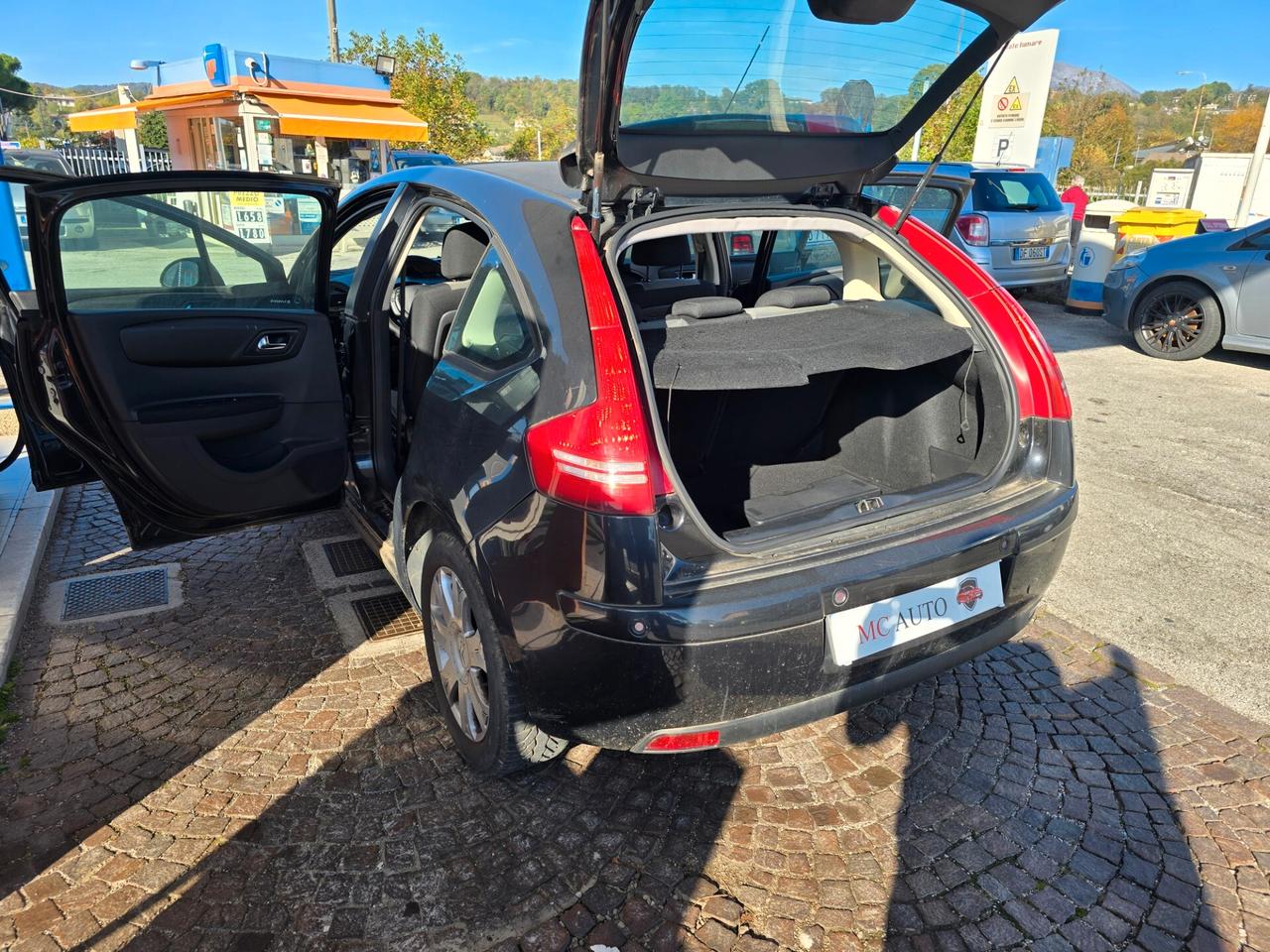 Citroen C4 1.4 5 porte con 147.000km