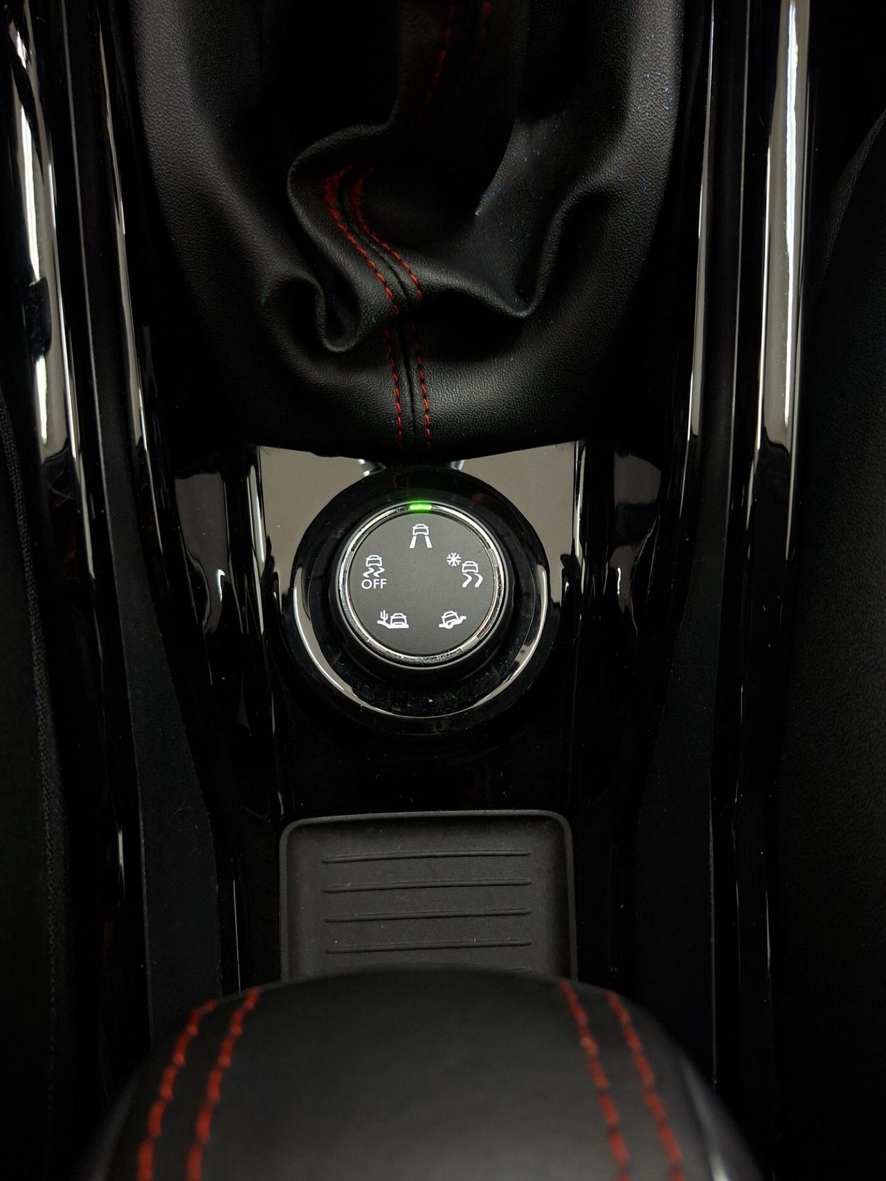 Peugeot 2008 1.6 BlueHDi 100cv GT Line