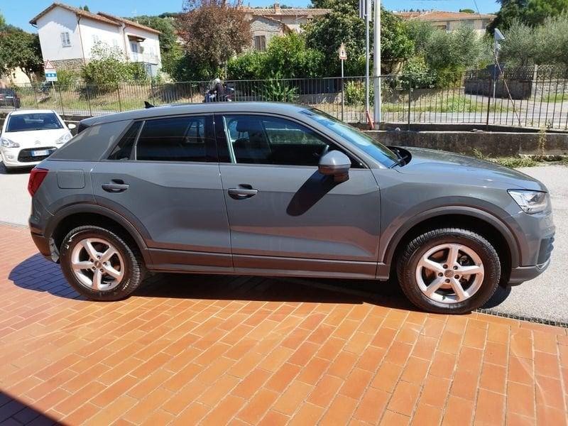 Audi Q2 30 TDI S tronic Business