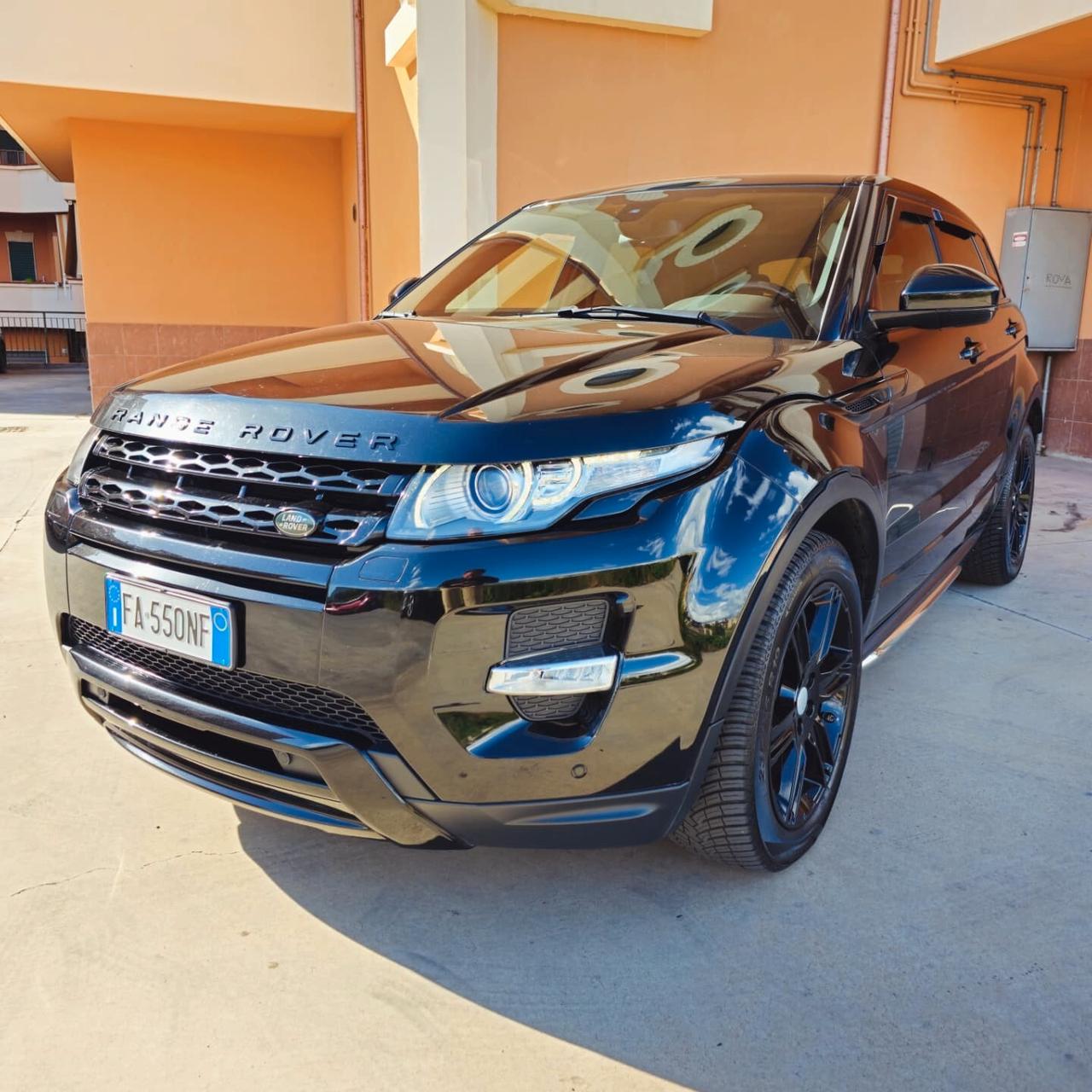 Land Rover Range Rover Evoque Range Rover Evoque 2.2 TD4 5p. Dynamic