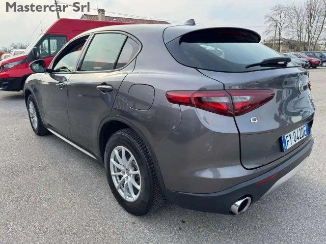 ALFA ROMEO Stelvio 2.2 t Business Q4 190cv AT8 auto - FY042DE