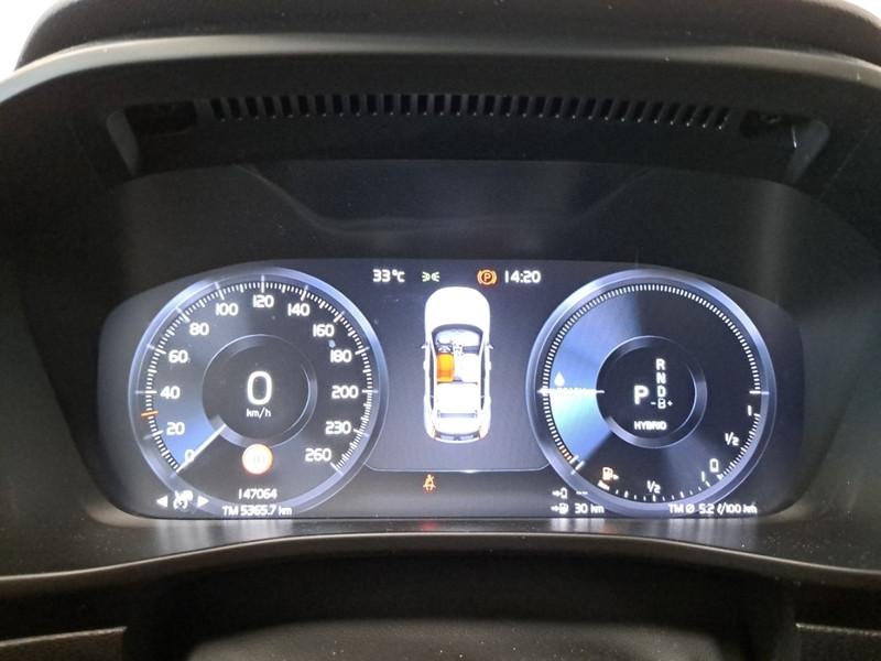 VOLVO XC40 T4 PLUG-IN HYBRID AUTO RECHARGE R-DESIGN SUV