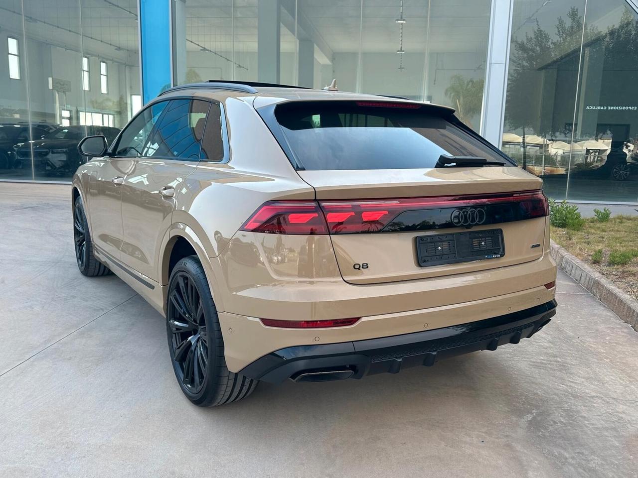 Audi Q8 50 TDI S-Line possibilità noleggio no scoring