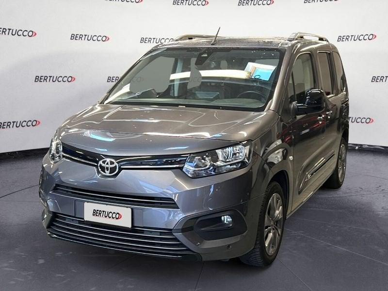 Toyota Proace City Verso 1.2 130 CV S&S Short A/T Luxury